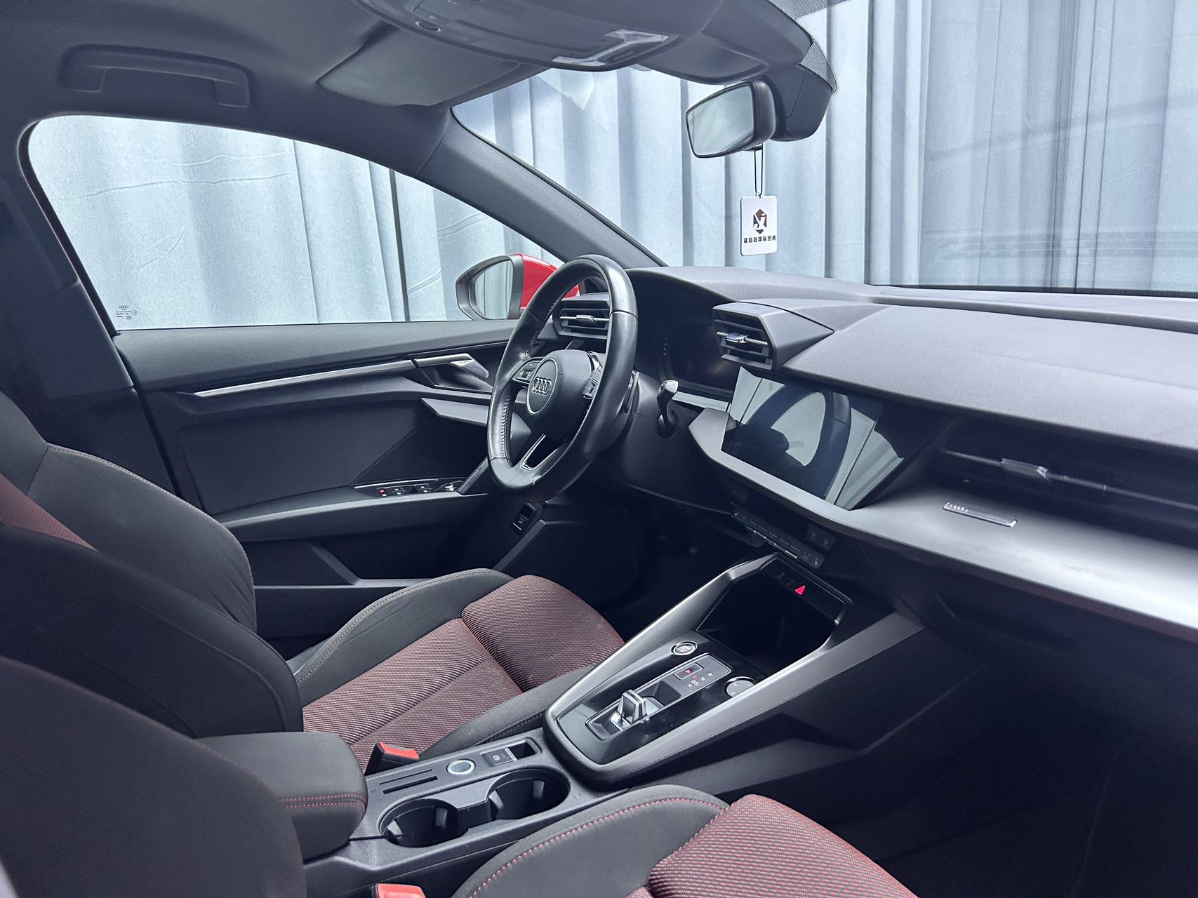 奥迪 2022款 A3L Limousine 1.4TFSI 35TFSI 进取运动型