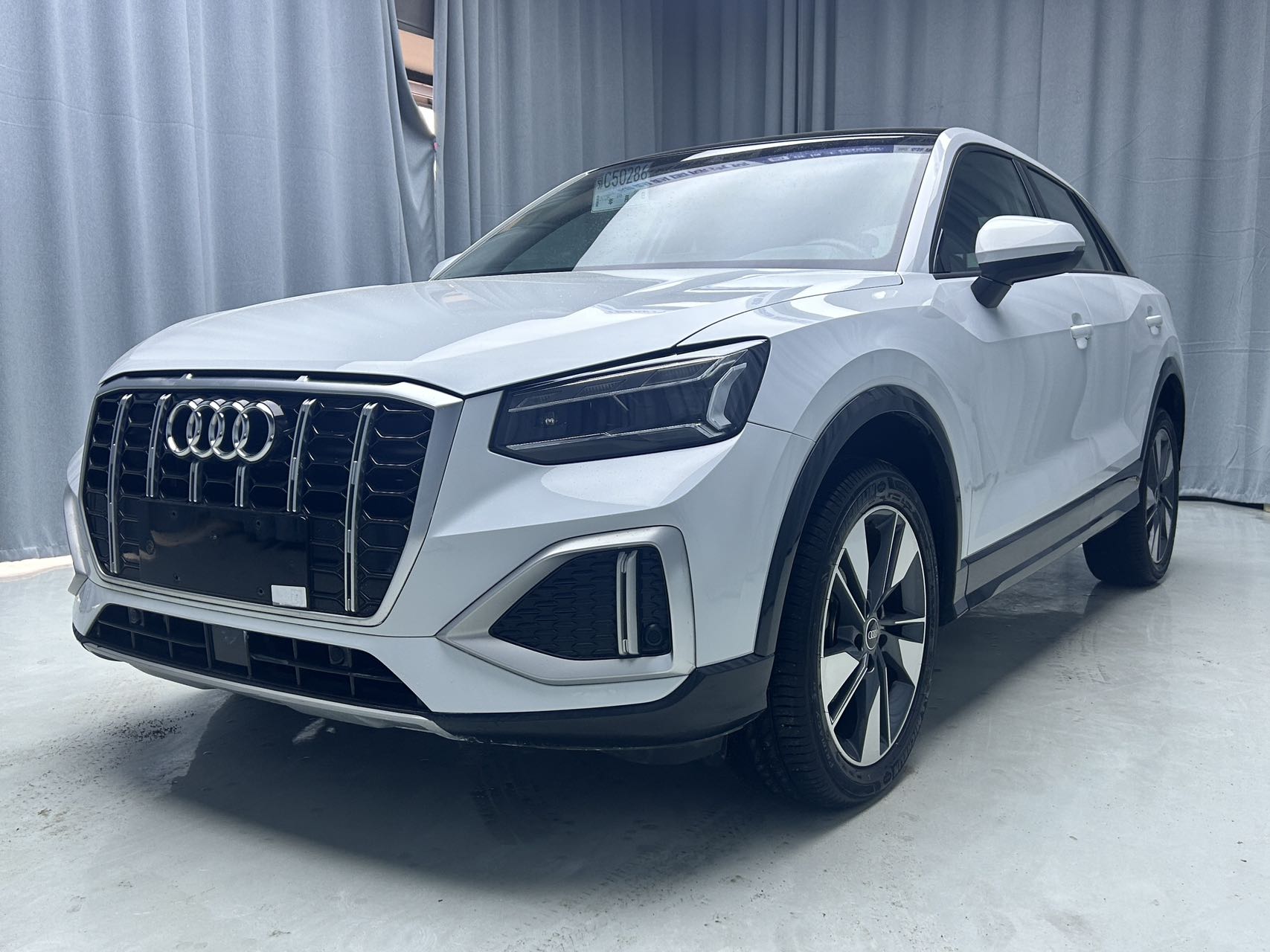 2022款 奥迪 Q2L 1.4TFSI 35TFSI 时尚致雅型