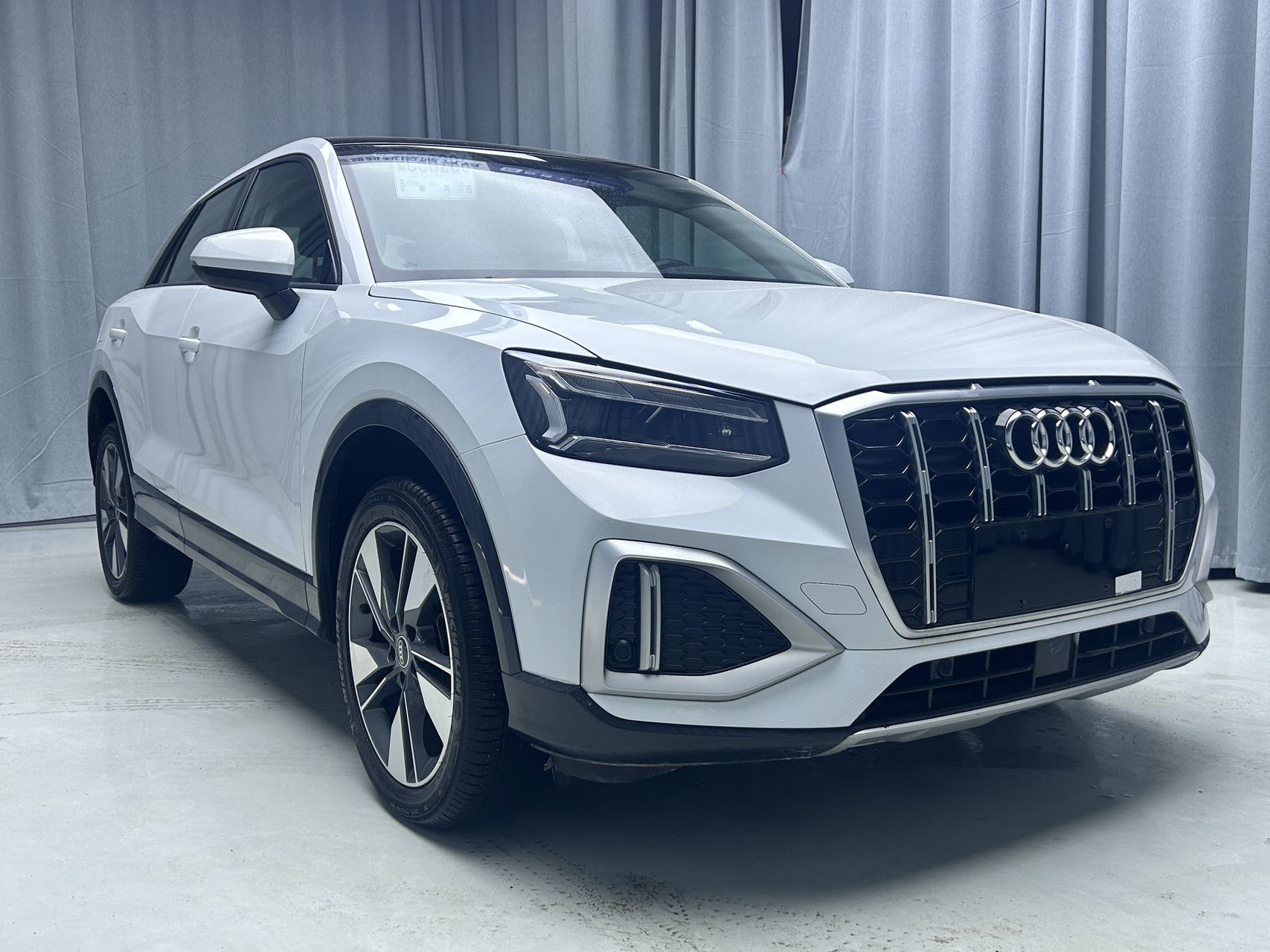 2022款 奥迪 Q2L 1.4TFSI 35TFSI 时尚致雅型