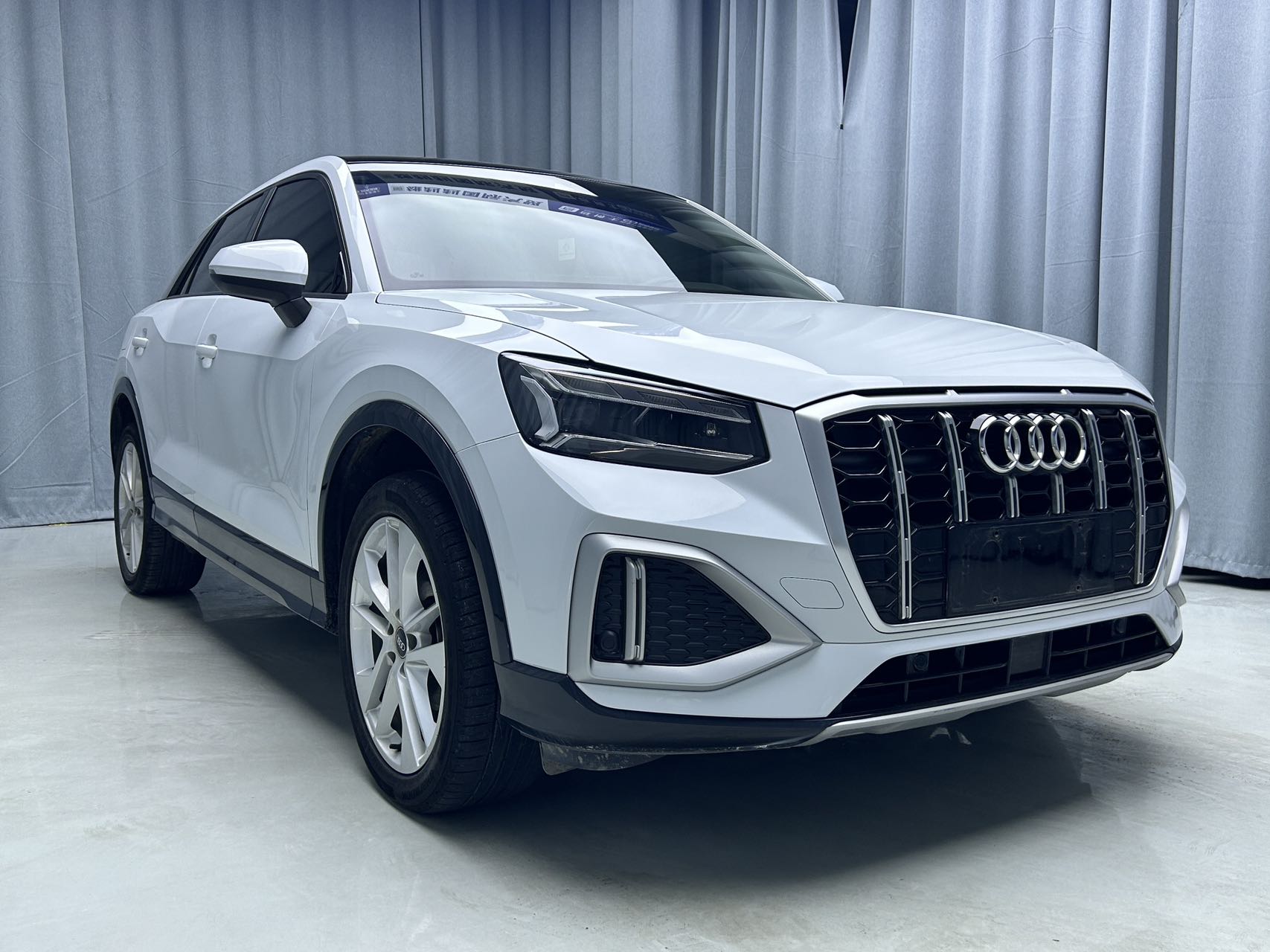 2022款 奥迪 Q2L 35 TFSI 豪华致雅
